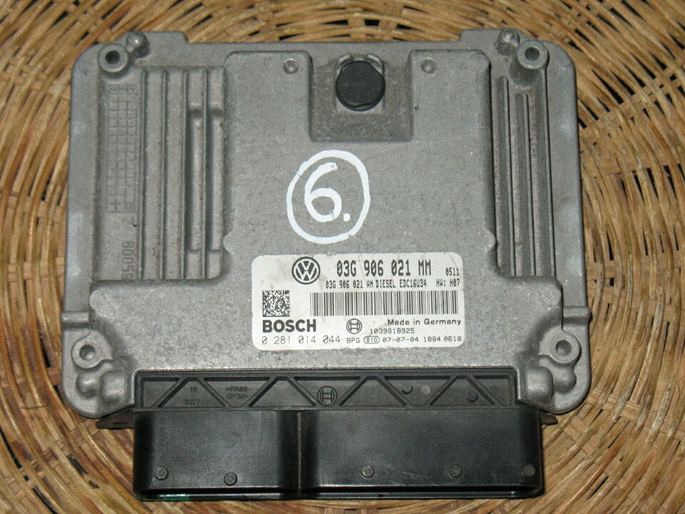 ECU VW TOURAN 03G906021MM 0281014044 EDC 16U34-3.41
