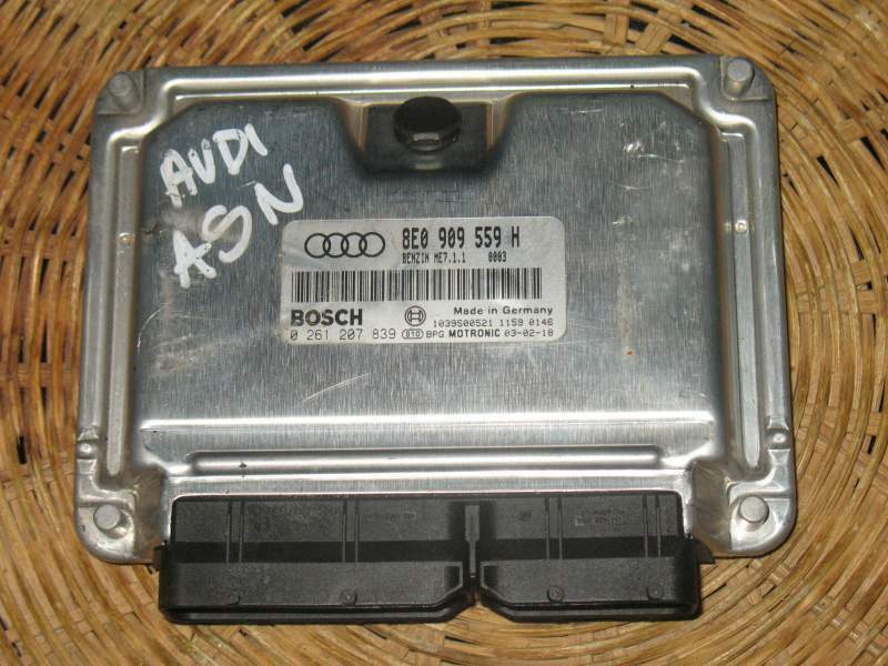ECU AUDI A4 A6 3.0 ASN BOSCH 0261207839 8E0909559H