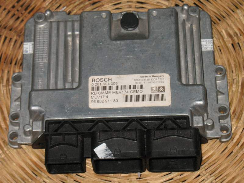 ECU 207 308 1.4 16V 9665291180 9663193780 0261S04009 MEV17 4