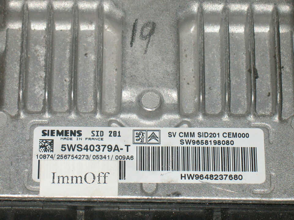 PEUGEOT Citroen 407 607 2.7 HDI ECU 5ws40379a-t SIEMENS SID 201