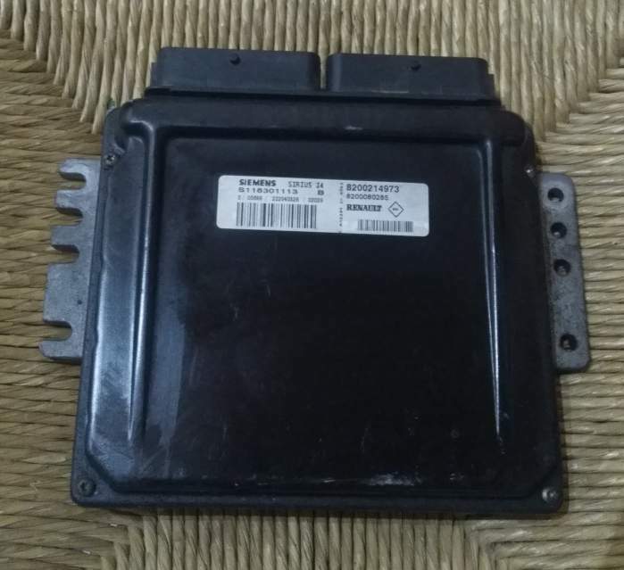 ECU CLIO KANGOO S118301113B 8200214973 8200080285 SIRIUS 34