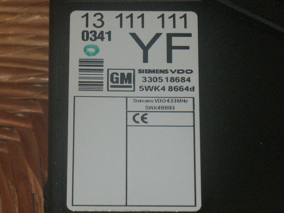 Gm 13111111 yf 5WK4 8664D body computer opel meriva corsa combo