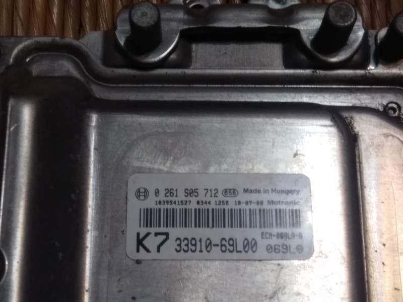 ECU CENTRALINA SWIFT ANNO 2010 0261S05712 K733910-69L00