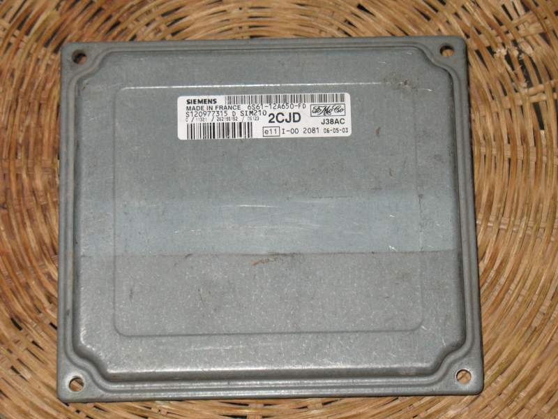 ECU FORD FIESTA SIEMENS S120977315D FoMoCo 6S61-12A650-FD 2CJD