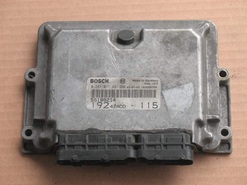 ECU FIAT STILO BOSCH 0281011421 55188214 19242ADD EDC15C7 2.3