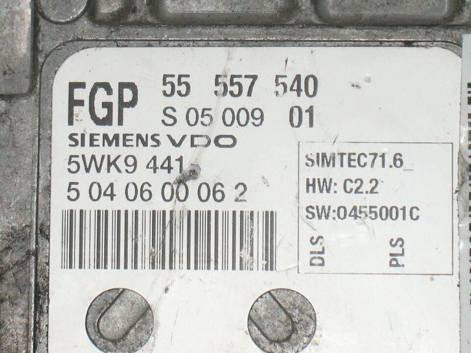 ECU OPEL VECTRA SIMTEC 71.6 1.8 Z18XE SIEMENS 5WK9441 55557540