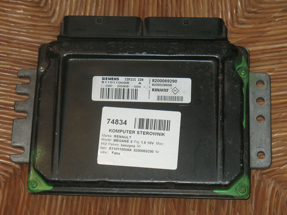 ECU RENAULT CLIO 2 S110110008A 8200069290 8200029658 SIRIUS 32N
