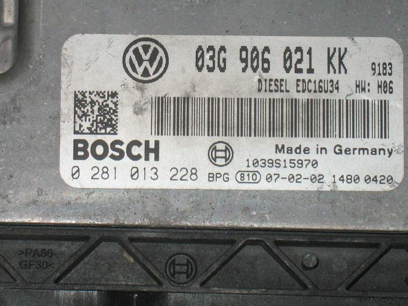ECU GOLF 2.0 TDI BOSCH 0281013228 03G906021KK EDC 16U34-3.42