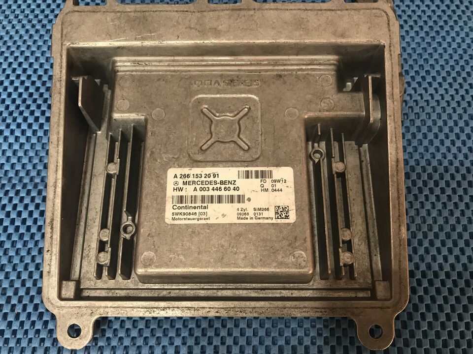 ECU MERCEDES A0034466040 A2661532091 5WK90846 Q01 09W12 SIM266
