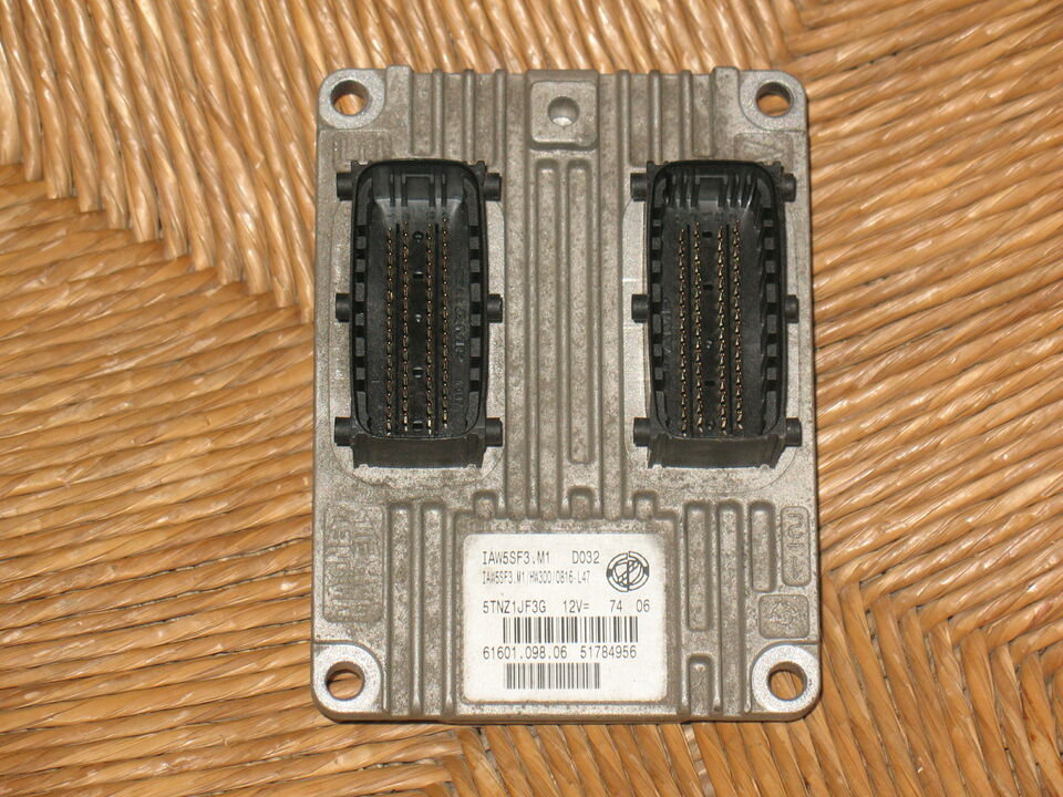 Ecu centralina fiat grande punto iaw 5sf3.m1 HW300 51784956