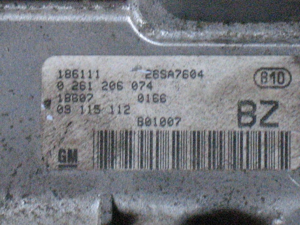 ECU OPEL CORSA C 1.2 Z12XE BOSCH 0261206074 GM 09115112 BZ