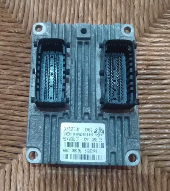 ECU FIAT GRANDE PUNTO 51780240 IAW5SF3.M1 HW300 51780240
