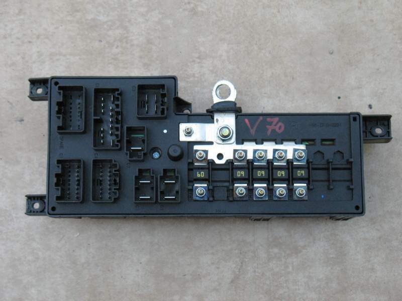 Volvo S60, V70, 2.4, D5, 00-06, Fuse Box, 8637841, 518717004
