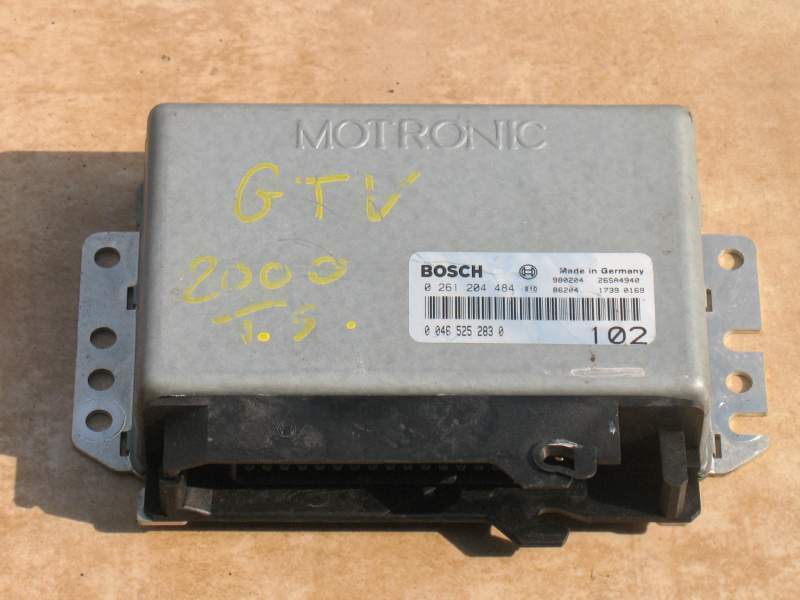 ECU ALFA ROMEO GTV 2.0 BOSCH 0261204484 - 46525283  M 2.10.4