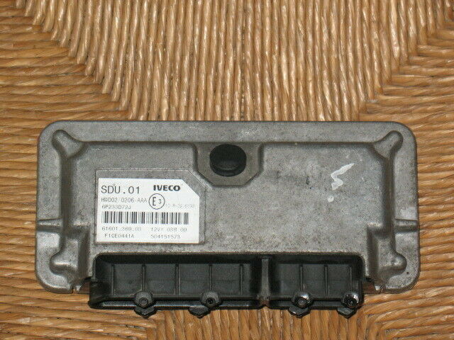 ECU CENTRALINA IVECO DAILY 3.0 504151573 SDU.01 HW002/0206-AAA