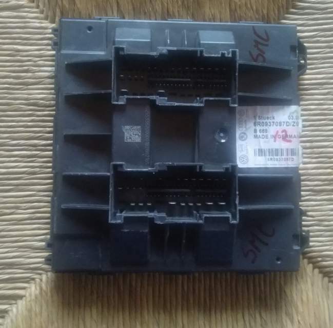 Body computer seat vw 6r0937087d z04 b668