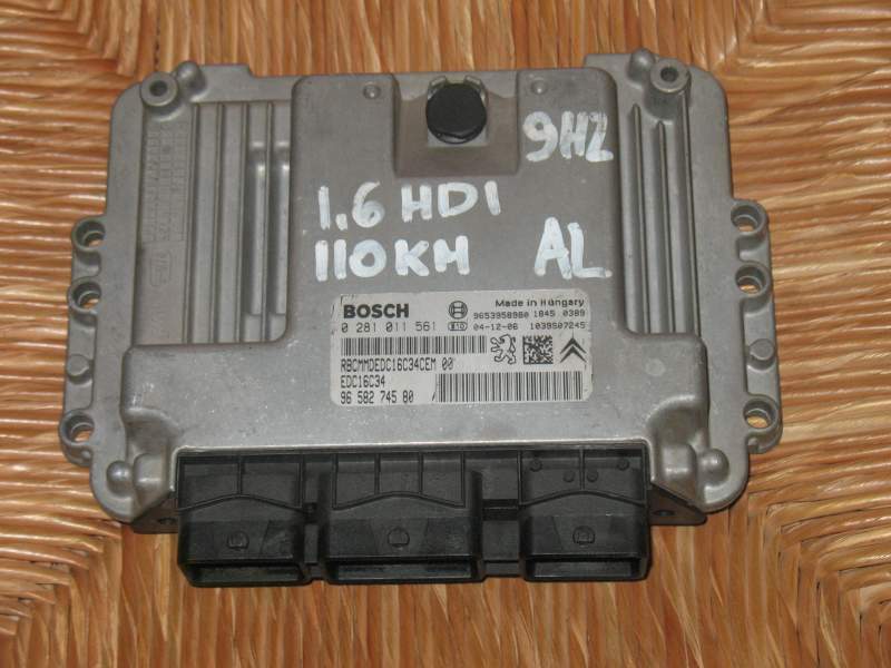 CITROEN C5 1.6 HDI BOSCH 0281011561 9656974780 9653958980 EDC 16C34-4.10