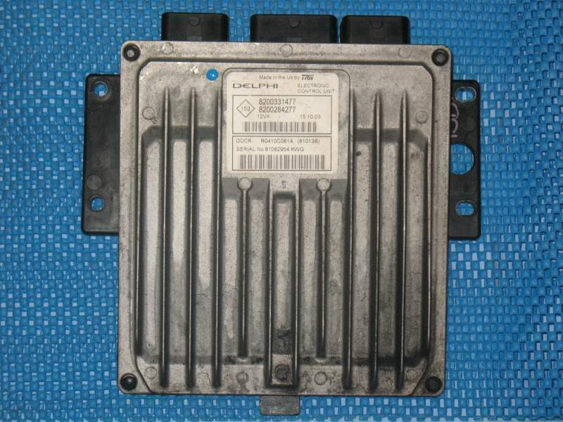 ECU MOTORE RENAULT CLIO 1.5 DCI R0410C081A 8200284277 8200129063