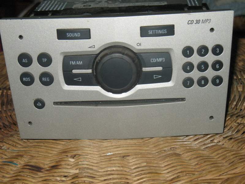 Radio Autoradio Cd Opel Astra H / Zafira B CD 30 Cod 497316088