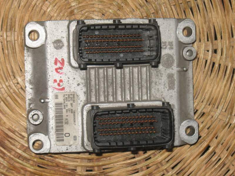 Ecu lancia ypsilon bosch 0261207088 Q - O 551919810 me73h4