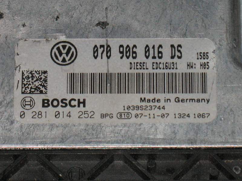 ECU VW T5 2.5 TDI 070906016DS 070906016 DS EDC16U31 0281014252