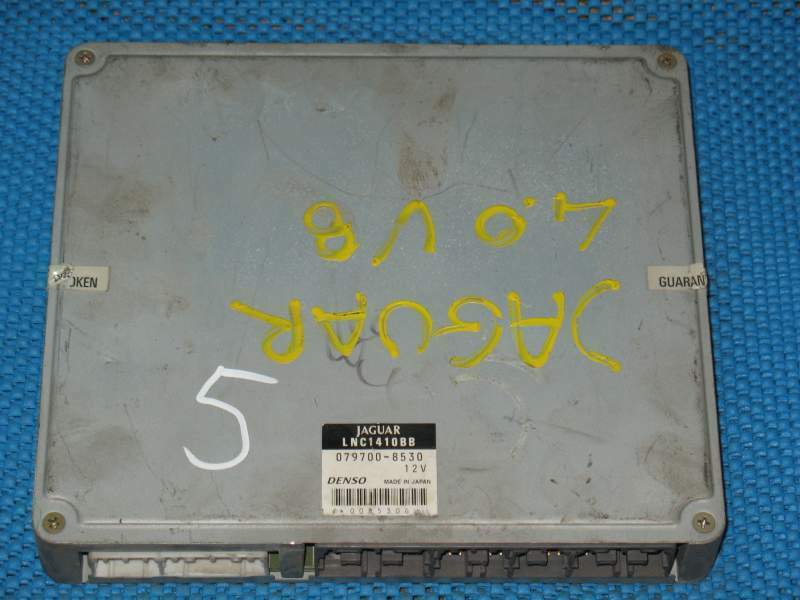 ECU JAGUAR DENSO XJ8 4.0 Typ X308 LNC1410BB 079700-8530