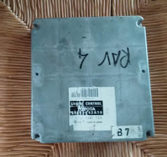 ECU CENTRALINA TOYOTA RAV 4 8966142A10 1758005441