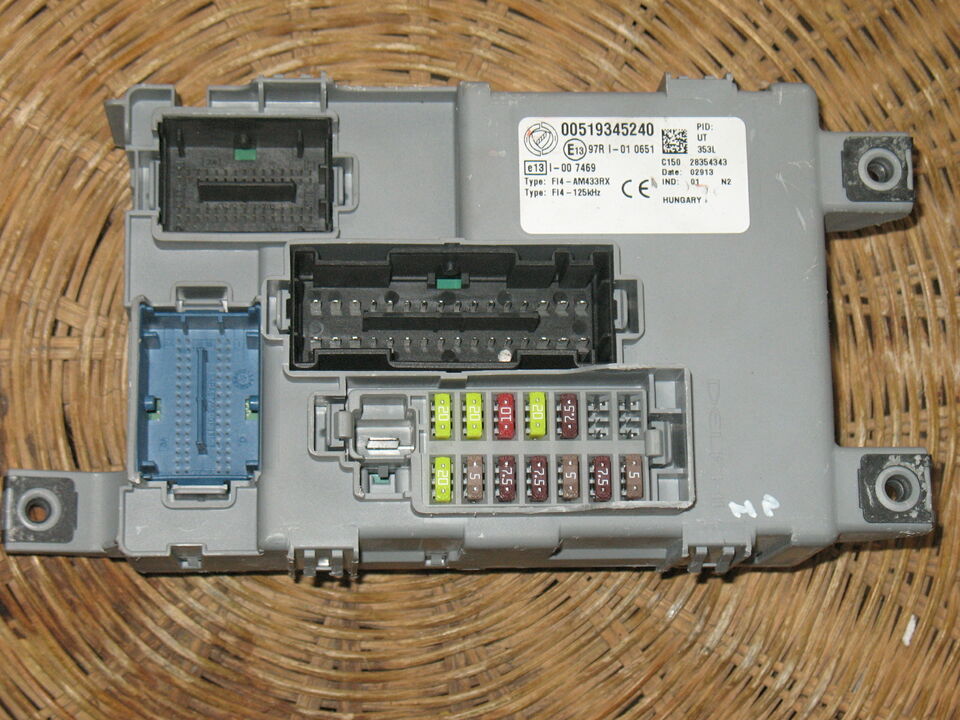 Body computer fiat panda bcm 00519345240 519345240 blu