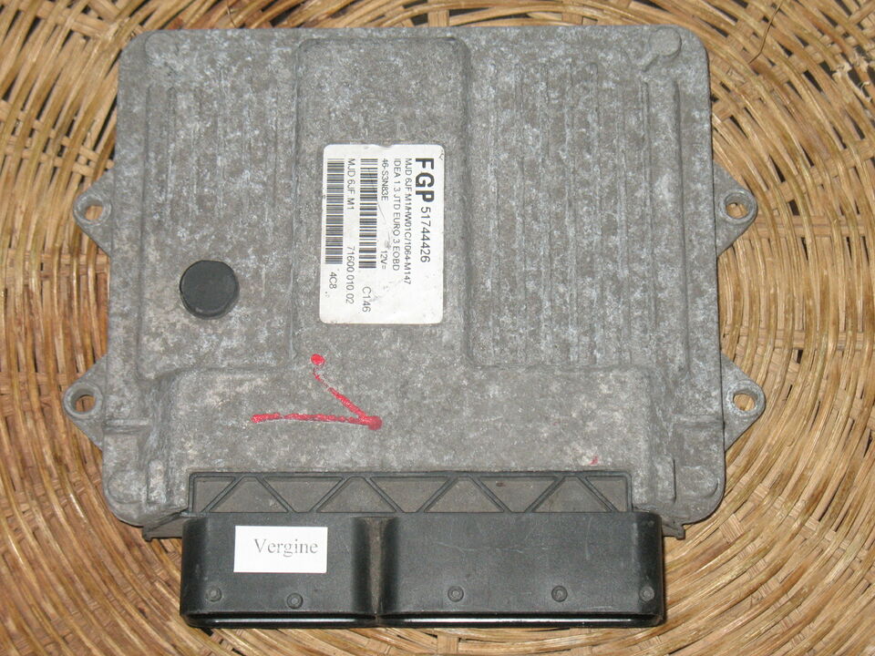 FIAT IDEA 1.3 JTD ECU FGP 51744426 MJD 6JF.M1 HW01C