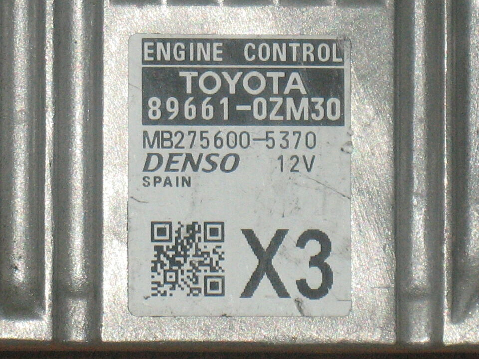 ECU TOYOTA AURIS DENSO IBRIDO 89661-0ZM30 MB275600-5370 X3