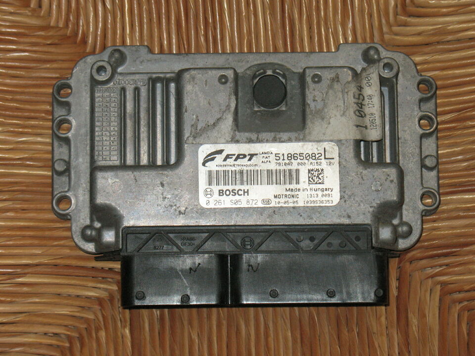 ECU FIAT BRAVO 1.4 16v 120CV ME7 9.10 0261S05872 51865082L