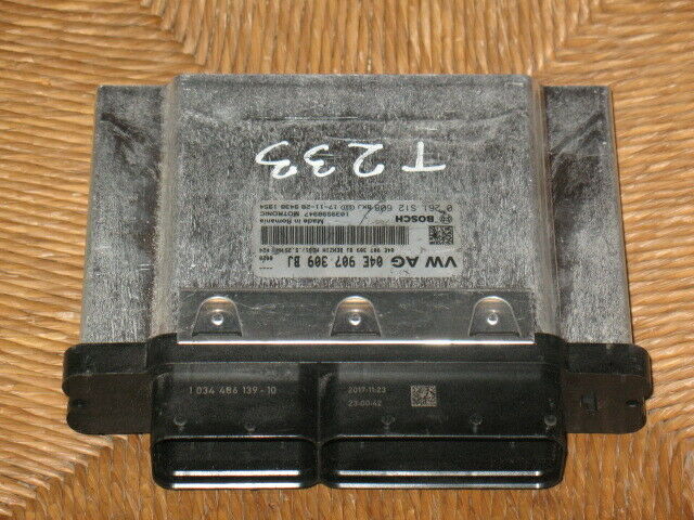 ECU VW AG SEAT LEON 1.4 TSI 04E907309BJ 0261S12608 MED17.5.25