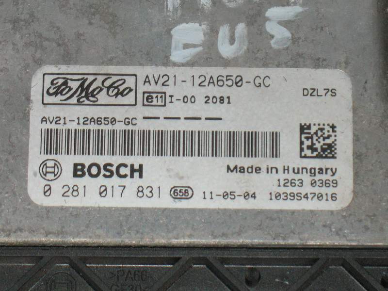 Ecu FORD FOCUS 1.6 TDI BOSCH 0281017831 AV21-12A650-GC EDC 17C10-5.20