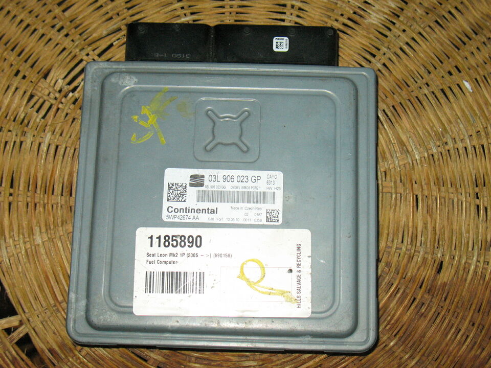 ECU SEAT Leon 1.6 TDI PCR2.1 03L906023GP 5WP42674AA 1185890