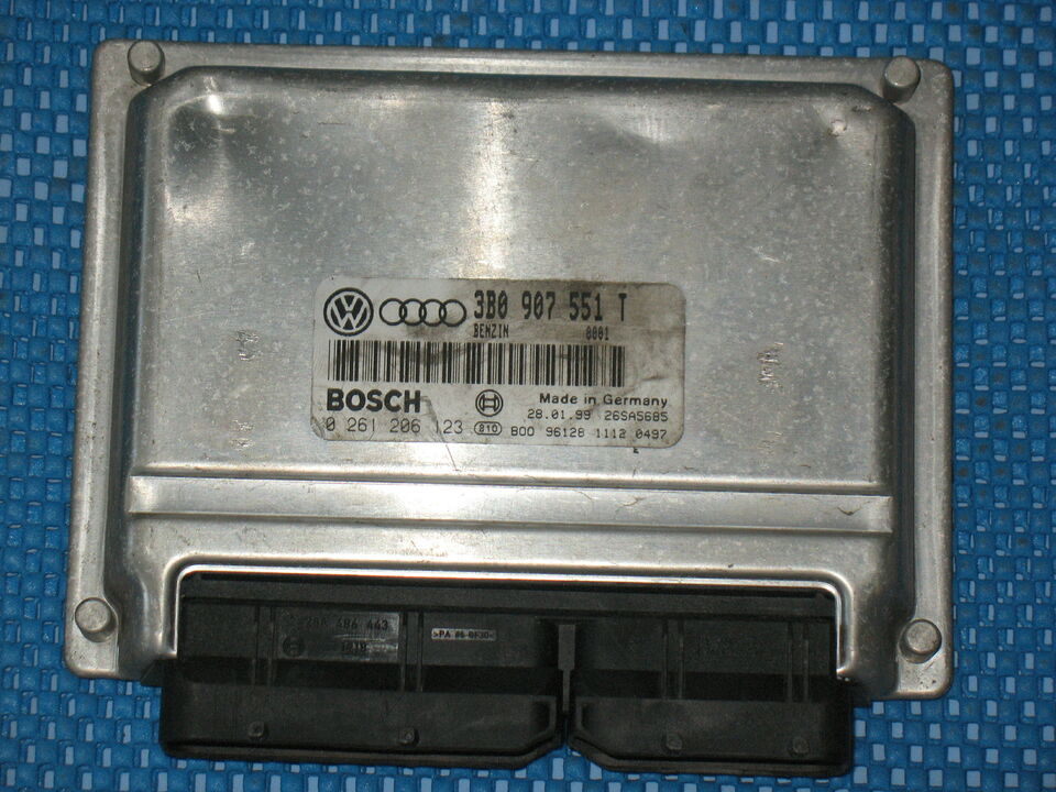 ECU AUDI A4 A6 2.8 AQD BOSCH 0261206123, 3B0907551T M 7.1 M7.1