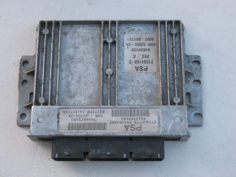 ECU PEUGEOT 206 1.4 9647759680 21584168-2 215841682