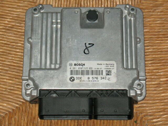 Ecu centralina motore bmw serie 1 0281030325 DDE8576341 EDC 17C50-3.51