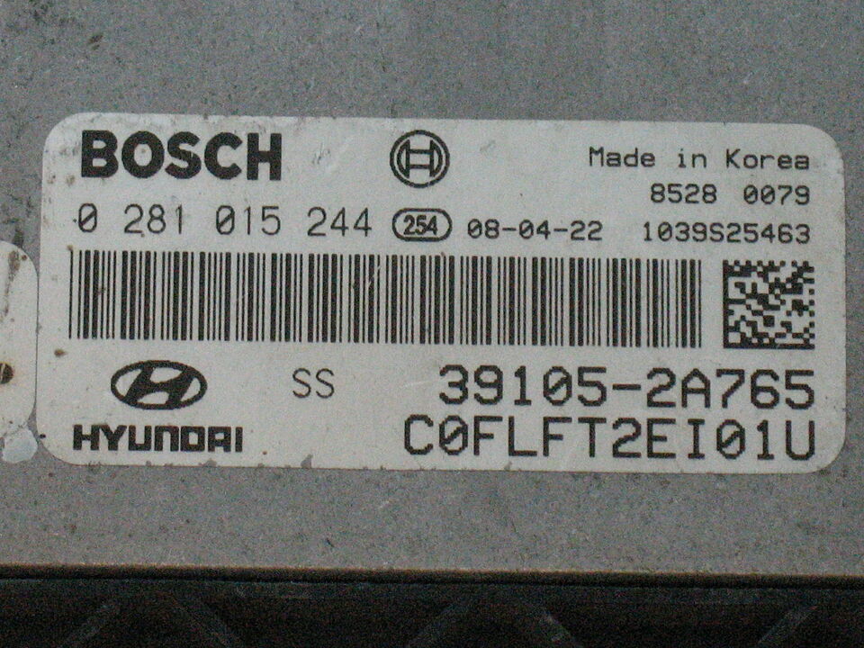 HYUNDAI i30 ecu D4FB EDC16C39 - 0281015244 / 39105-2A765