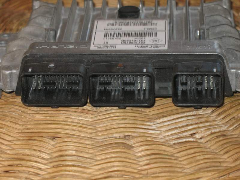 ECU Renault NISSAN NOTE 237100875R / 237101293R Delphi 28279544 DCM3.4