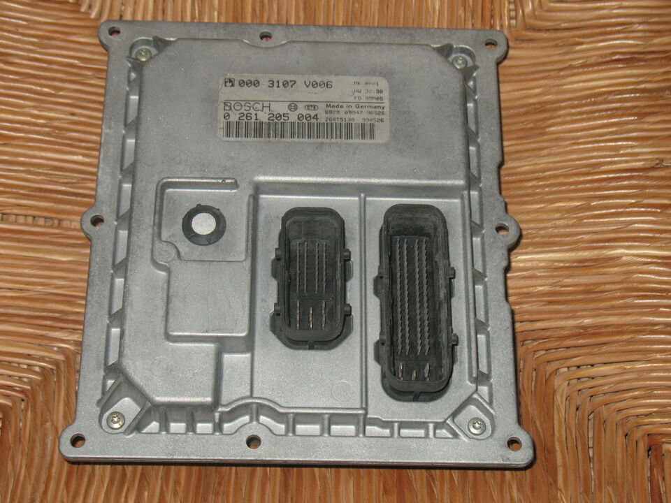 ECU SMART FORTWO 0.6 BOSCH 0261205004 0003107V006 600BZ