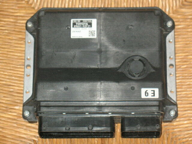 ECU ENTRALINA TOYOTA RAV 4 2.0, 2.2 89661-42F21 175800-4030