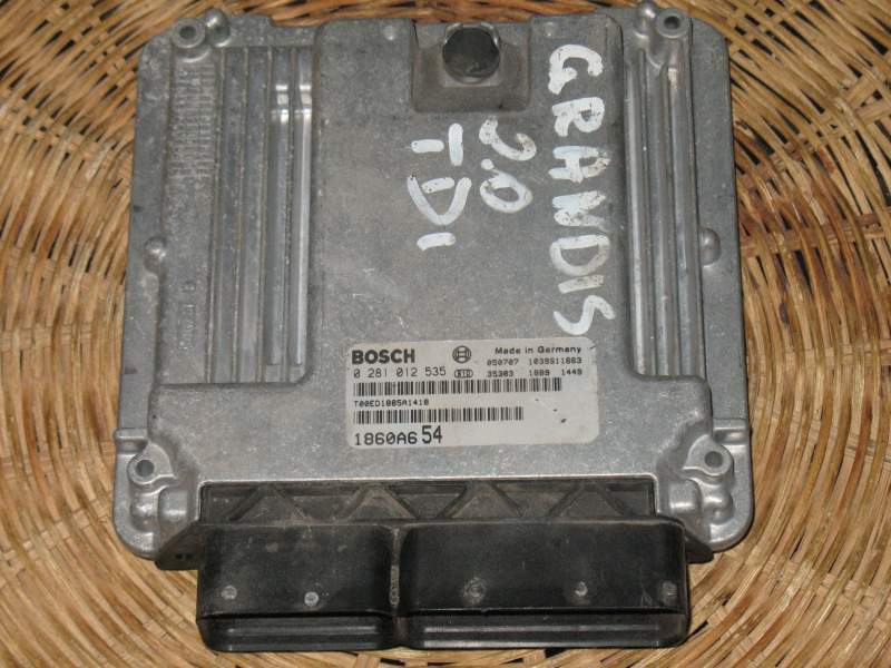 ECU MITSUBISHI GRANDIS 2.0 BOSCH 0281012535 1860A654