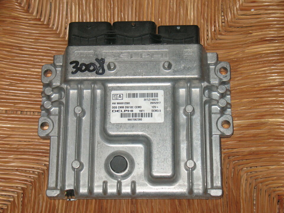 Centralina motore fiat scudo dcm3.5 28252917 9667082380 delphi 9666912580