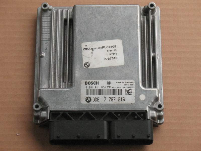 ECU BMW 118D, BOSCH 0281011964, 0 281 011 964, DDE7797216