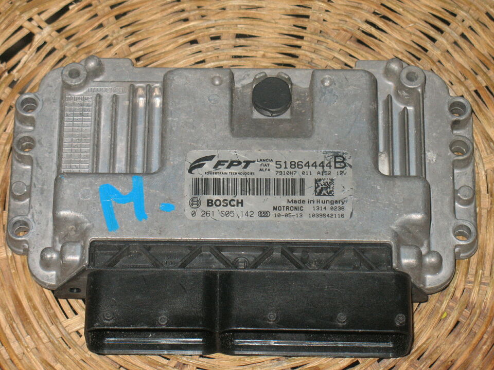 Ecu ME7 9.10 0261S05142 51864444 B alfa romeo mito FPT 51851840B