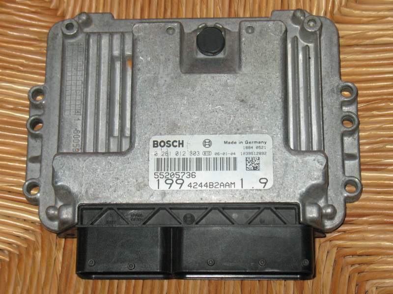 FIAT GRANDE PUNTO 1.3 JTD BOSCH 0281012303 55205736 EDC16C39-5.W1