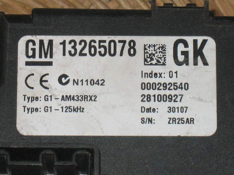 ECU Body OPEL CORSA D 13265078 GK 000292540 28100927 INDEX 01