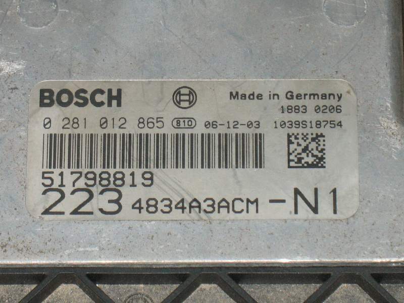 ECU FIAT DOBLO 1.9 JTD BOSCH 0281012865 51798819 EDC16C39 5.W9