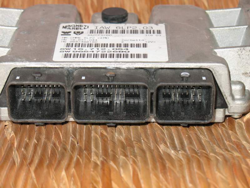 ECU PEUGEOT 206 1.4 IAW 6LP2.03 HW9647498180 SW9657429680