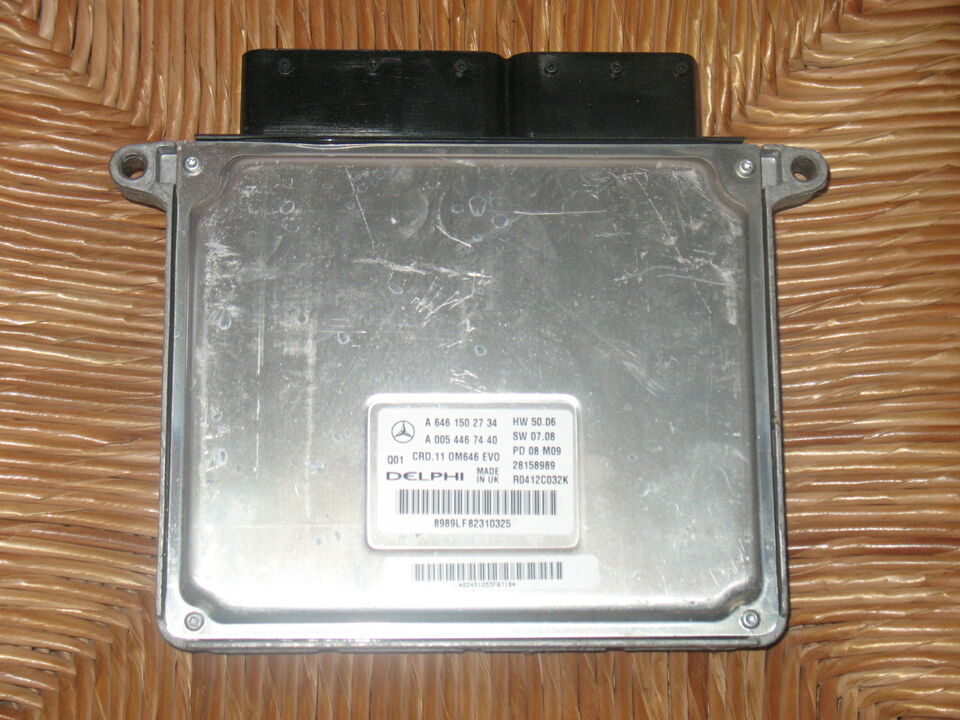 ECU MERCEDES A6461502734 A0054467440 R0412C032K CRD.11 OM646 EVO